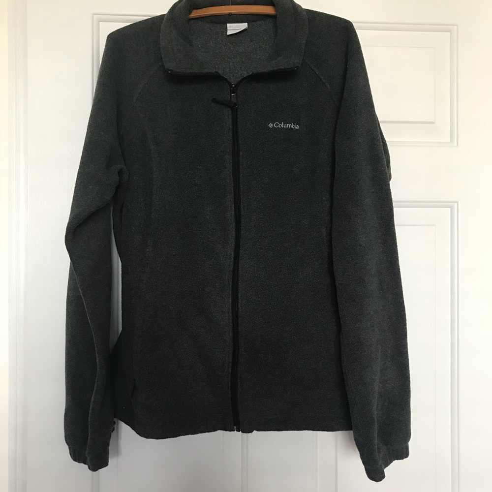 Men’s grey Columbia jacket